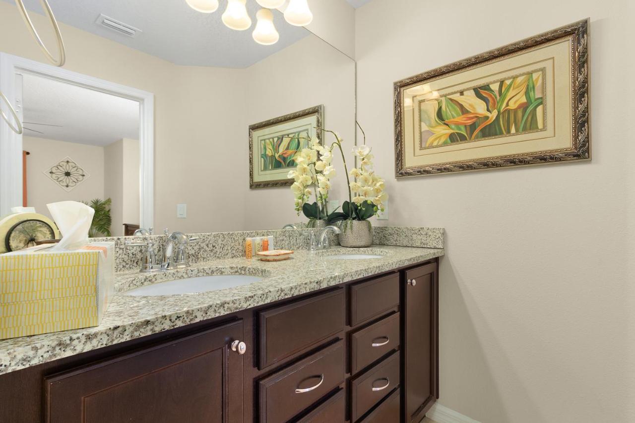A Whole New World Villa Kissimmee Exterior photo