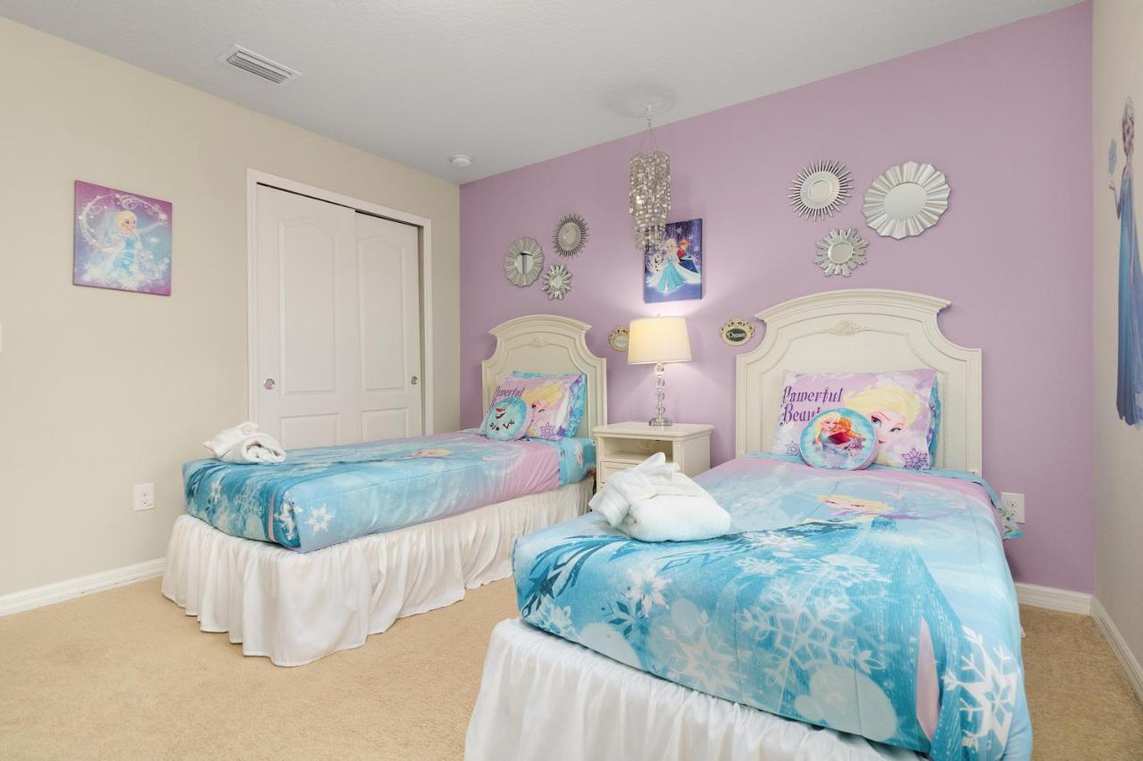 A Whole New World Villa Kissimmee Exterior photo